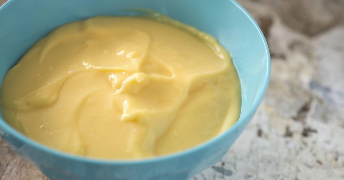 Creme belga para recheio de bolo, pode comer de colher também