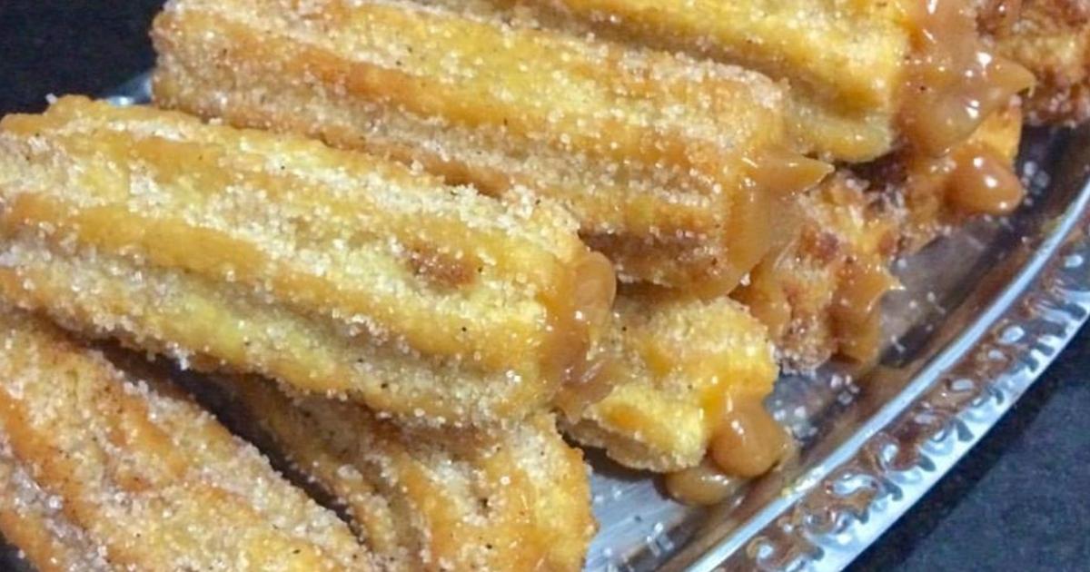 Churros caseiro macio por dentro, e uma crocancia incrível por fora